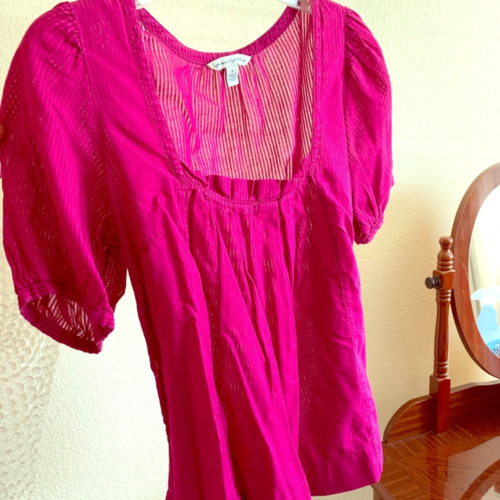 AEO Top